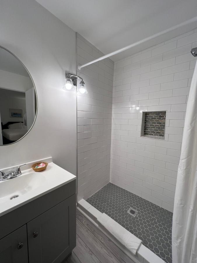 Voyager Inn Saint Ignace Εξωτερικό φωτογραφία
