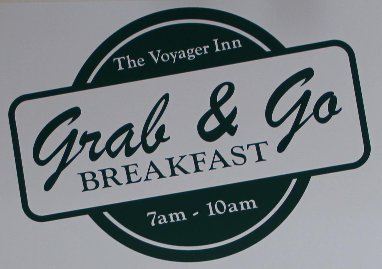 Voyager Inn Saint Ignace Εξωτερικό φωτογραφία